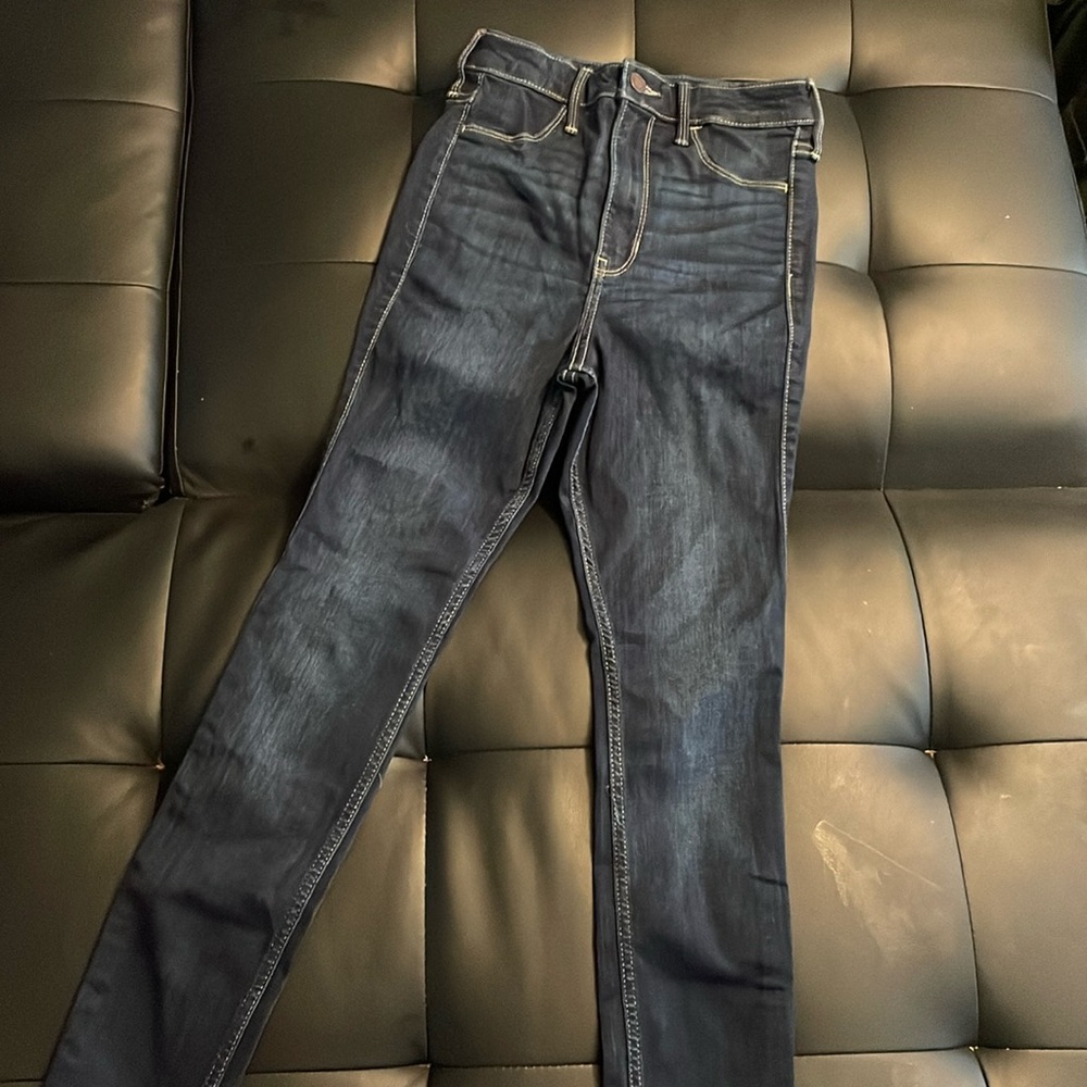 Brand Hollister